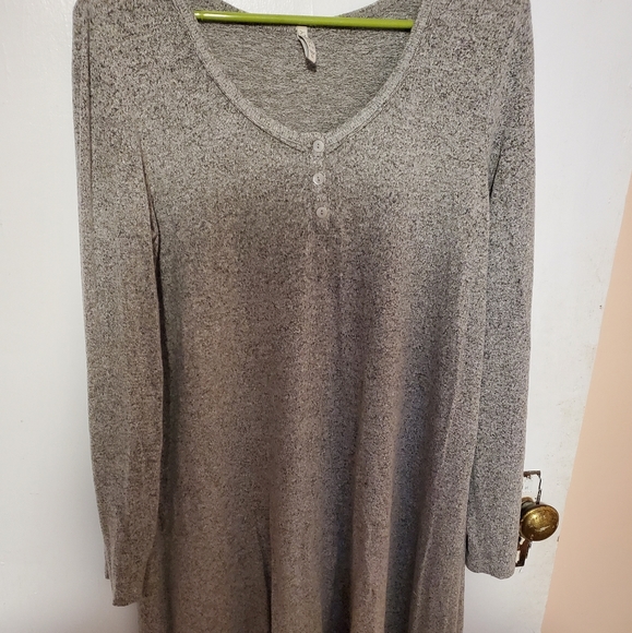 Plain grey sweater dress - Picture 1 of 3